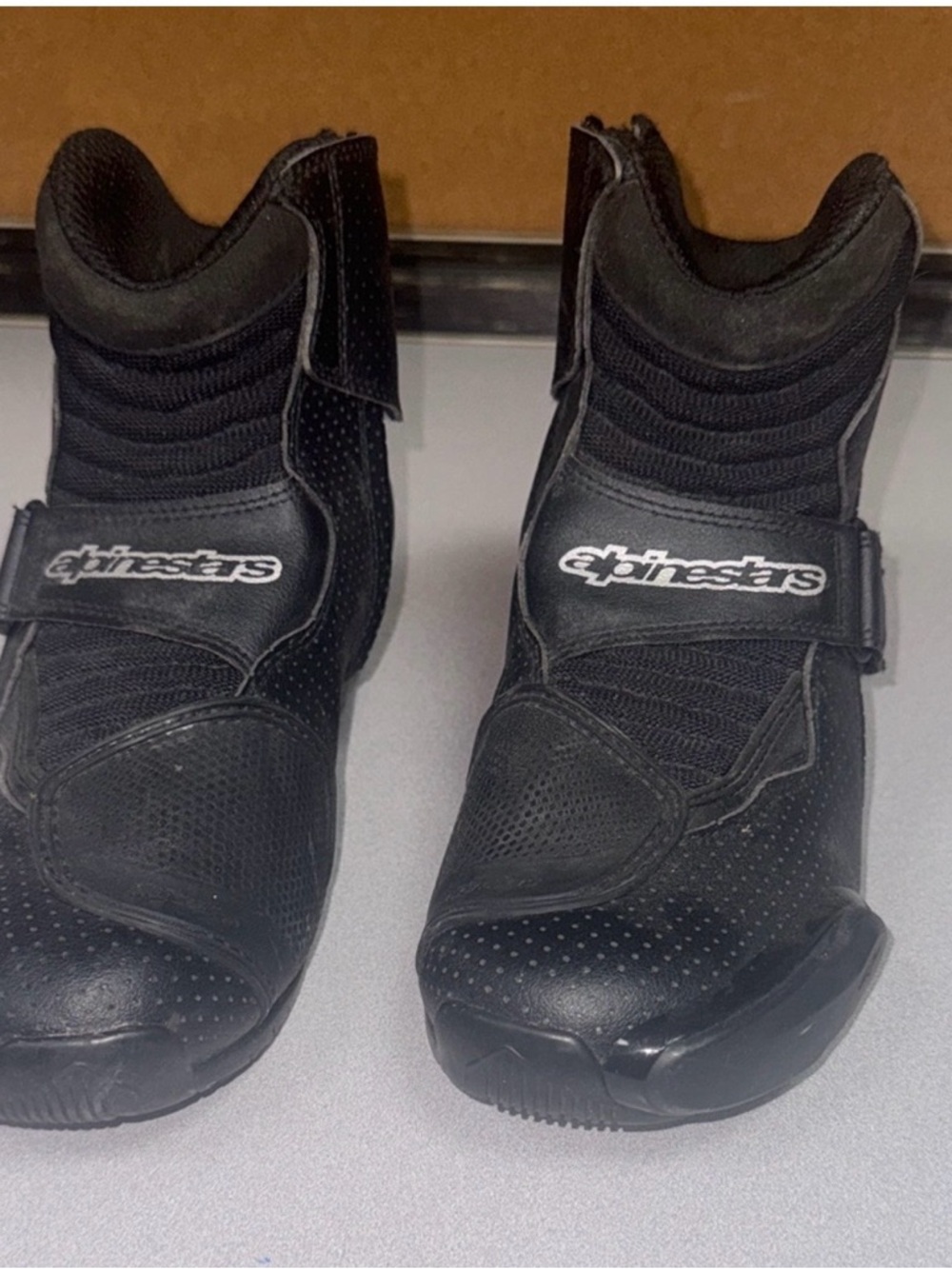 Alpinestars Black Men's Motorcycle Riding Boots with Velcro Strap